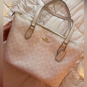 Coach Limited edition Signature Canvas Gallery Tote bag